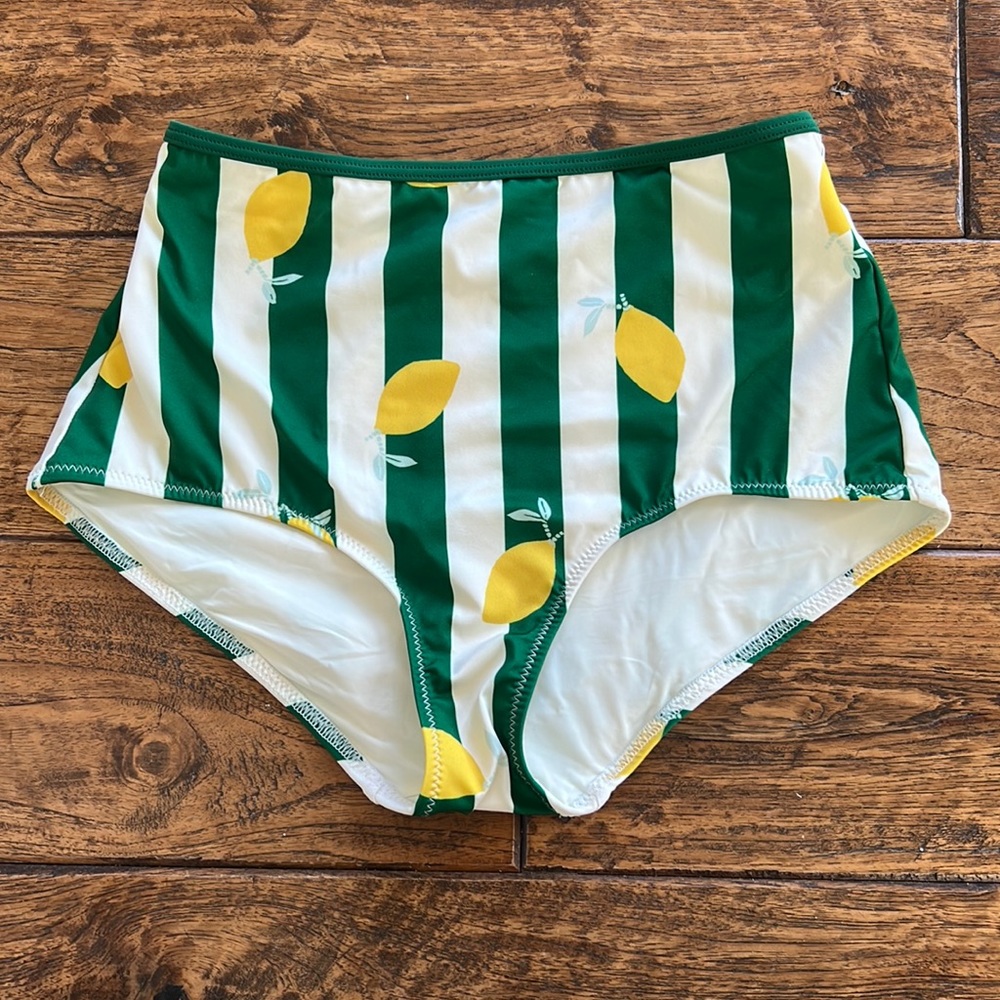Solid and striped lemon bottoms